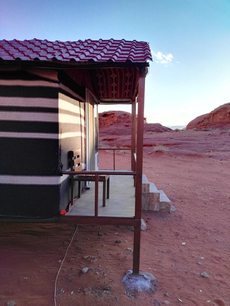 Hôtel Rainbow Camp à Wadi Rum Extérieur photo