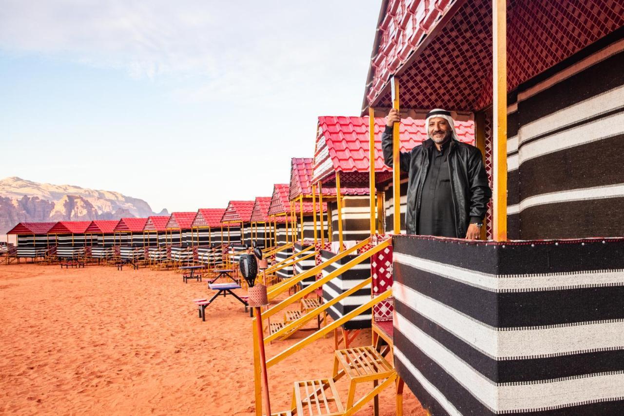 Hôtel Rainbow Camp à Wadi Rum Extérieur photo